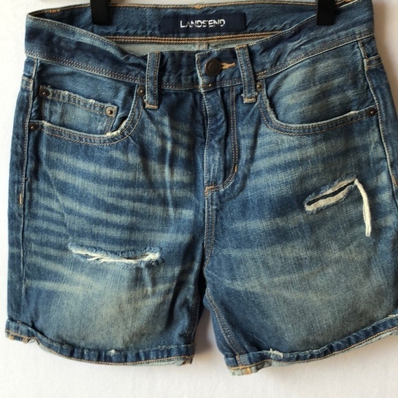 𝅺LANDS’ End Size 0 Distressed Shorts - Picture 1 of 8